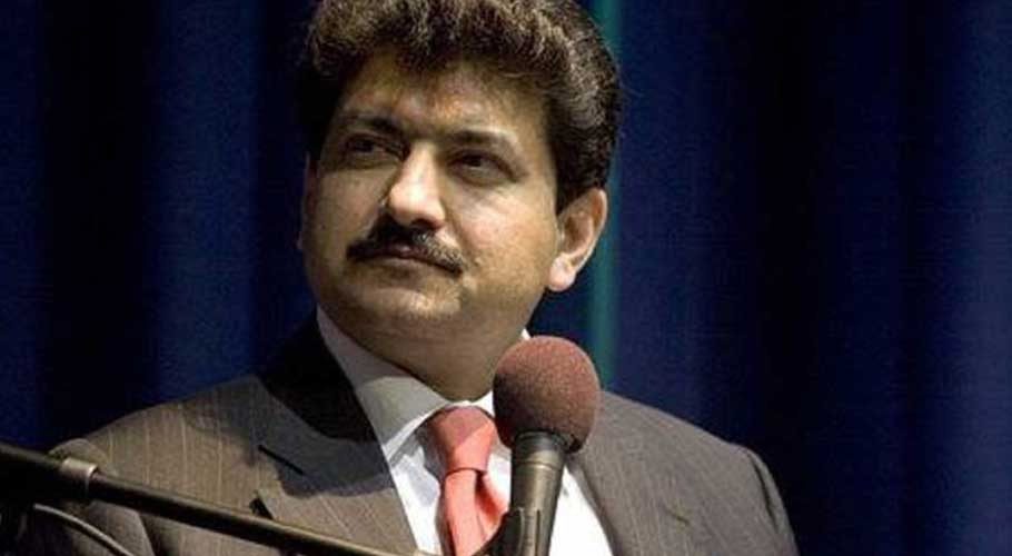 متنازعہ بیان، جیو نیوز نے حامد میر پر پابندی عائد کردی، پروگرام نہیں کرسکتے