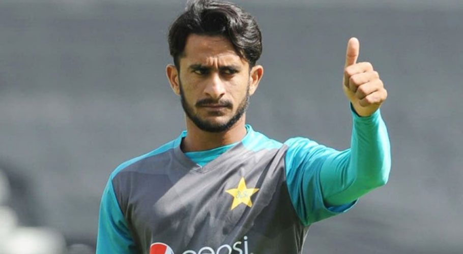 فاسٹ باؤلر حسن علی انجری کا شکار، انگلینڈ کے خلاف پہلے ٹی 20 سے باہر ہو گئے