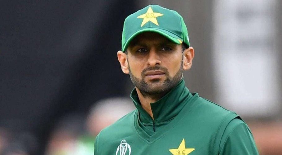 40سال کی عمر کے بعد لوگ مجھے کیا کہتے ہیں؟ شعیب ملک کا حیرت انگیز انکشاف