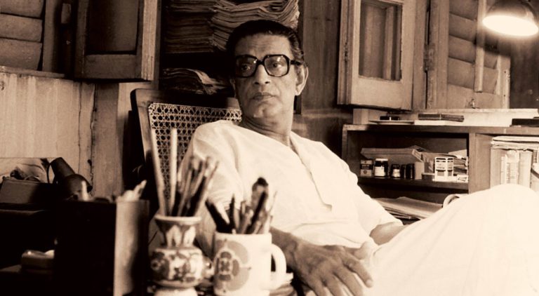 ہندوستان کے عظیم فلم ساز ستیہ جیت رے کی آج 100ویں سالگرہ منائی جارہی ہے