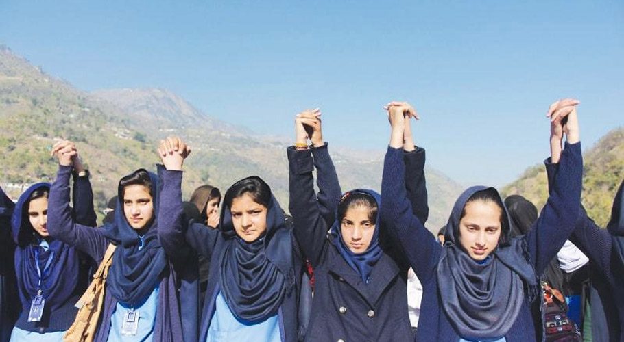آزاد کشمیر میں پہلی سے آٹھویں جماعت کے طلباء اگلی کلاسز میں پروموٹ