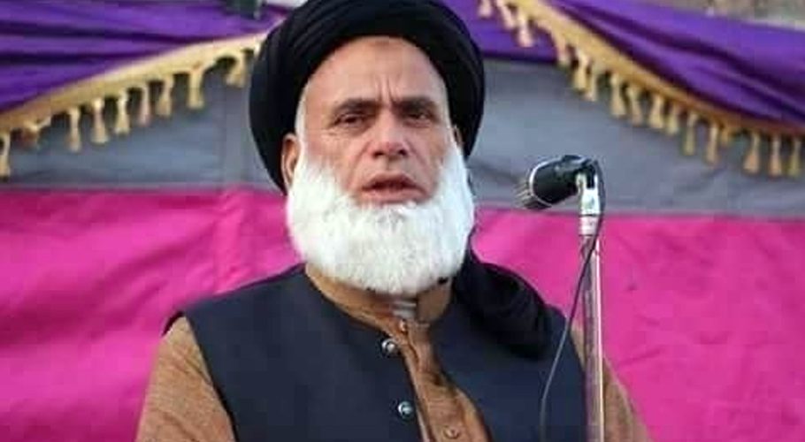 Mufti Kifayatullah started a hunger strike