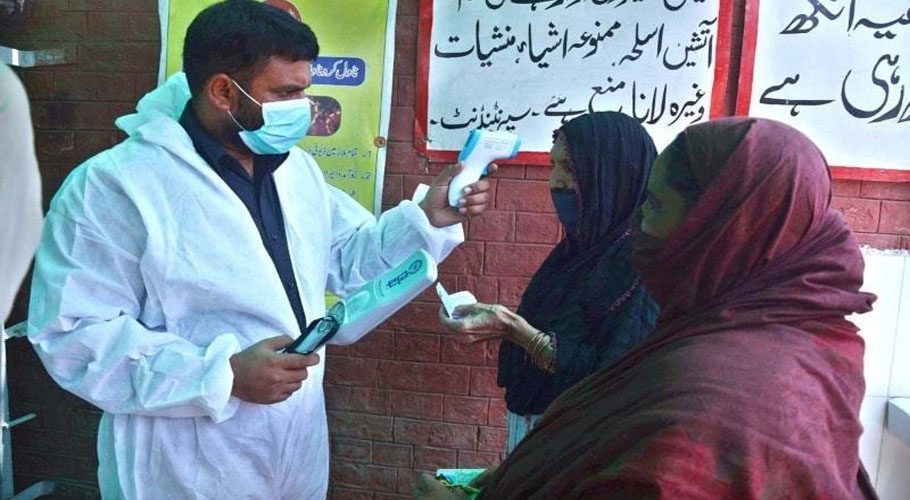 پاکستان میں کورونا سے 9 لاکھ 63 ہزار افراد متاثر، 22 ہزار 427 جاں بحق