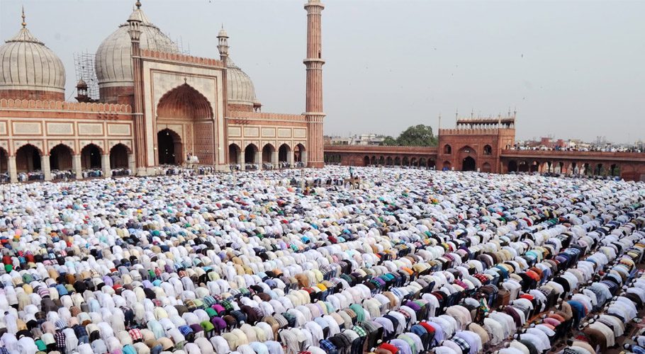 پاکستان بھر کی مسجدیں نمازِ عید کی ادائیگی کیلئے تیار، اوقاتِ کار کا اعلان کردیا گیا