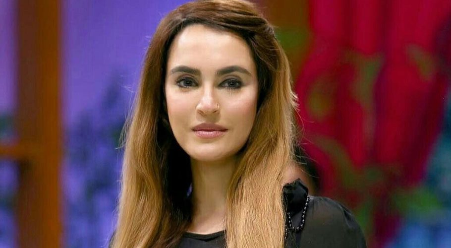 Nadia Hussain reveals she slapped her male servant
