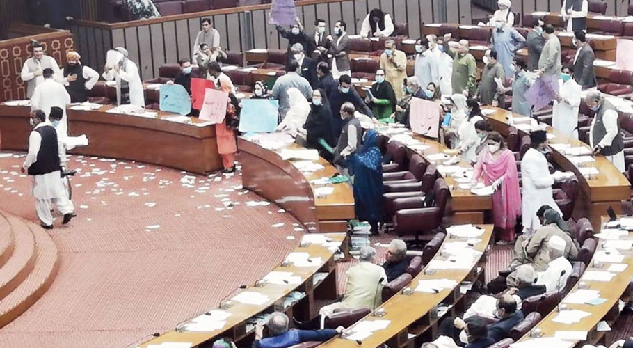 پارلیمنٹ کا مشترکہ اجلاس: اپوزیشن کا حکومت کو ٹف ٹائم دینے کا فیصلہ
