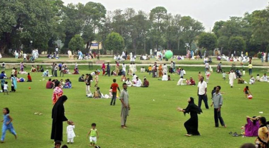 پنجاب کے پارکوں میں ٹک ٹاکرز کے داخلے پر پابندی عائد کرنے کا فیصلہ