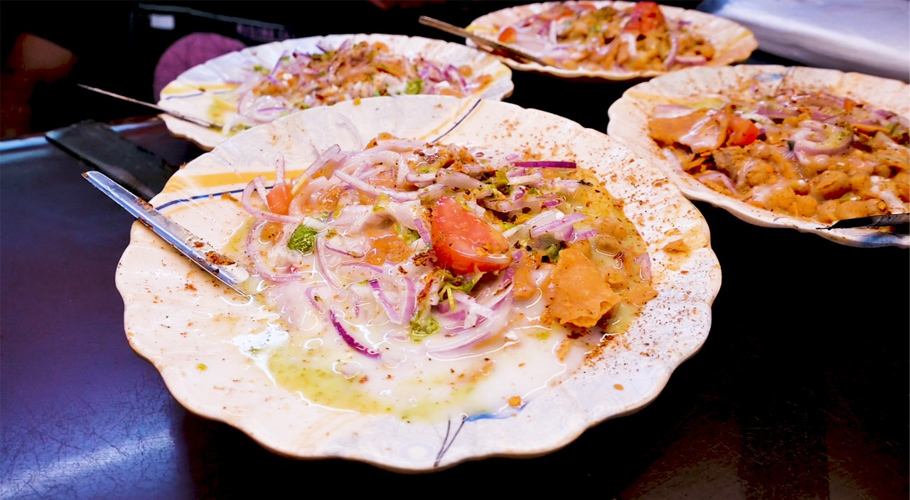 کراچی کے شہریوں کیلئے خاص سوغات، شاہ فیصل کی چٹخارے دار چنا چاٹ
