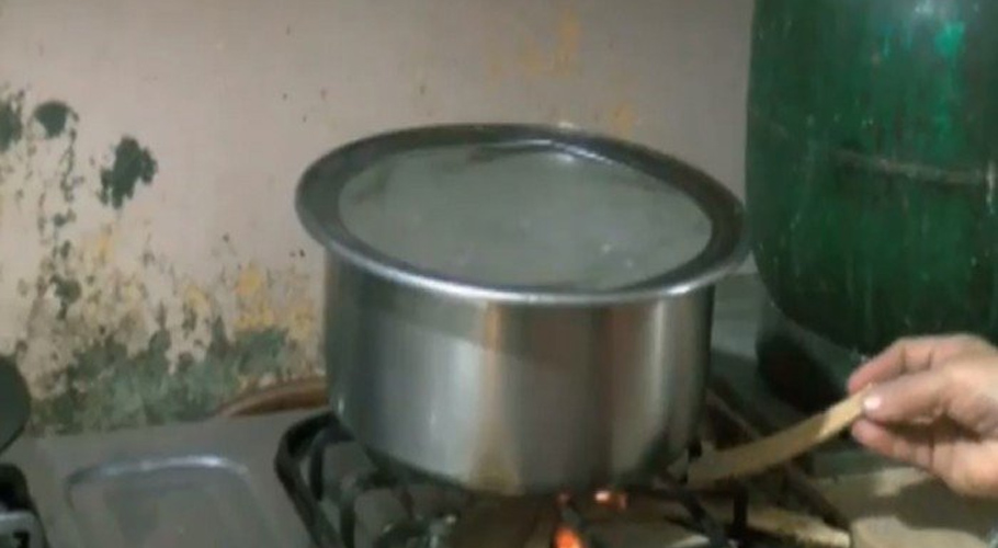کراچی میں آج سے 4 روز تک گیس کی قلت اور لوڈ شیڈنگ کا خدشہ