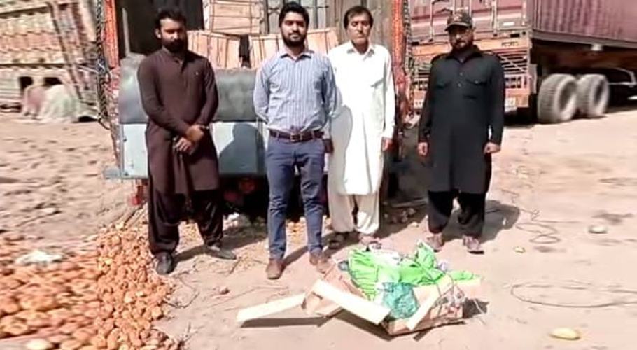 جیکب آباد کے قریب کسٹمز حکام کی کارروائی، ٹرک سے 1 کروڑ مالیت کی چھالیہ برآمد، 2 ملزمان گرفتار