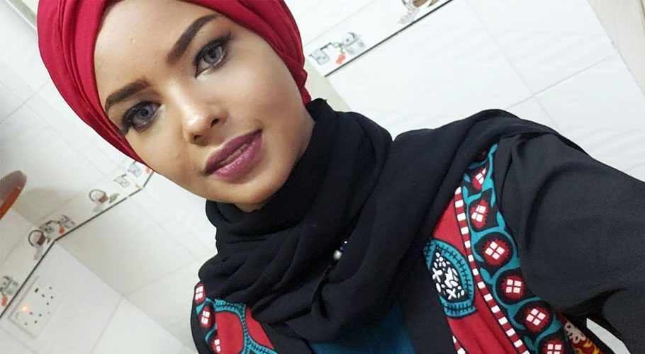 بے حیائی پھیلانے کا الزام، یمنی ماڈل کو پانچ سال قید کی سزا سنادی گئی