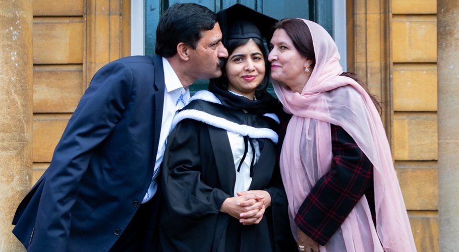 Malala Yousafzai completes graduation