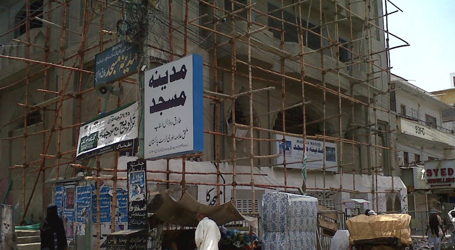 Deadline announced for evacuation of mosque and encroachment at Tariq road