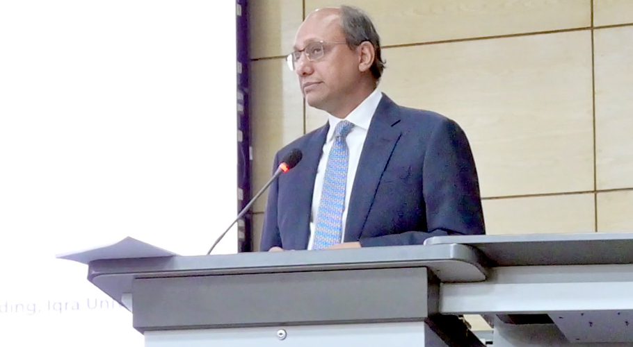 Saeed Ghani Addresses Scholarship Program at Iqra University