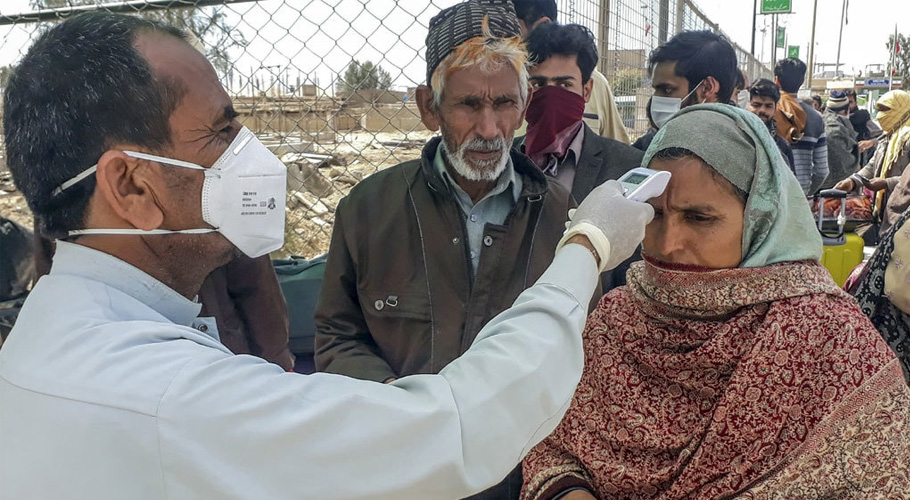 پاکستان میں 9 ماہ بعد کورونا کا بڑا وار، 1 روز میں 6ہزار808نئے کیسز رپورٹ