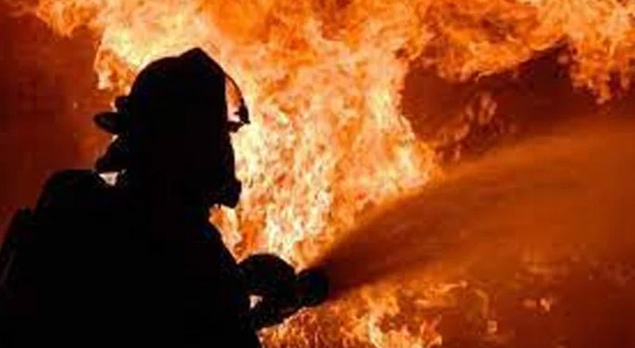 KASUR: TWO DEAD, OVER A DOZEN INJURED IN FACTORY FIRE