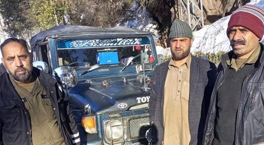 Man arrested for demanding thousands of rupees from people in Murree