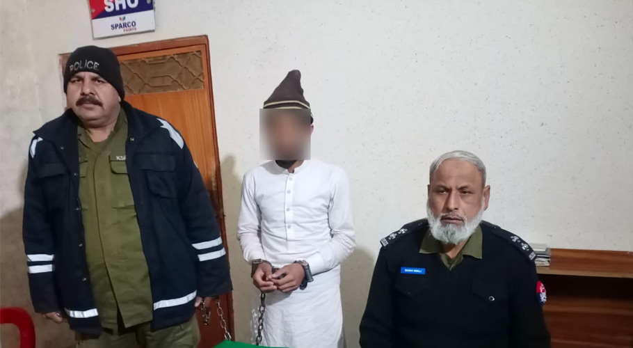 مدرسے کے قاری کا سبق یاد نہ کرنے پر تشدد، طالبِ علم جاں بحق