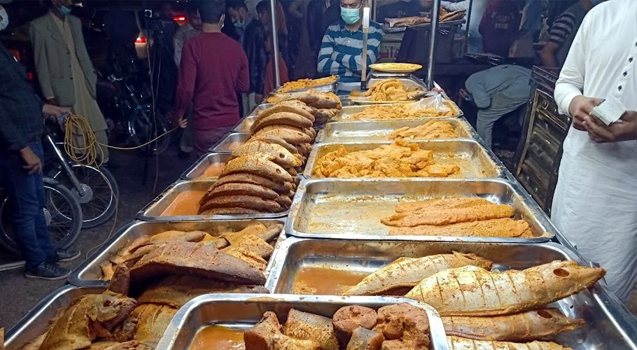 SHC orders to remove fish shops in Hassan Square