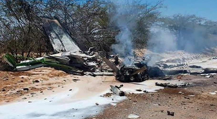 پیرو میں مسافر بردار طیارہ اڑان بھرنے کے کچھ دیر بعد گر کر تباہ، 7افراد ہلاک