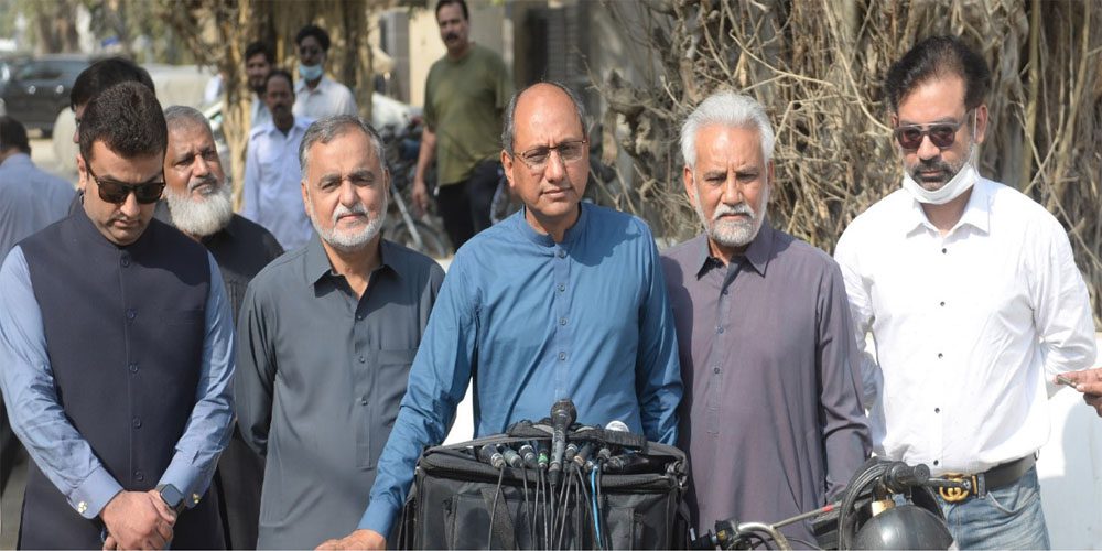 بلاول بھٹو نے لانگ مارچ کا آغاز کیا ہی ہے کہ پیٹرولیم مصنوعات کی قیمتوں میں کمی آنی شروع ہوگئی۔ سعید غنی