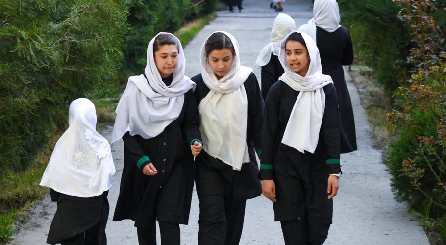 افغان طالبات کے ہائی اسکول دوبارہ کھولنے کا حکم واپس لے لیاگیا