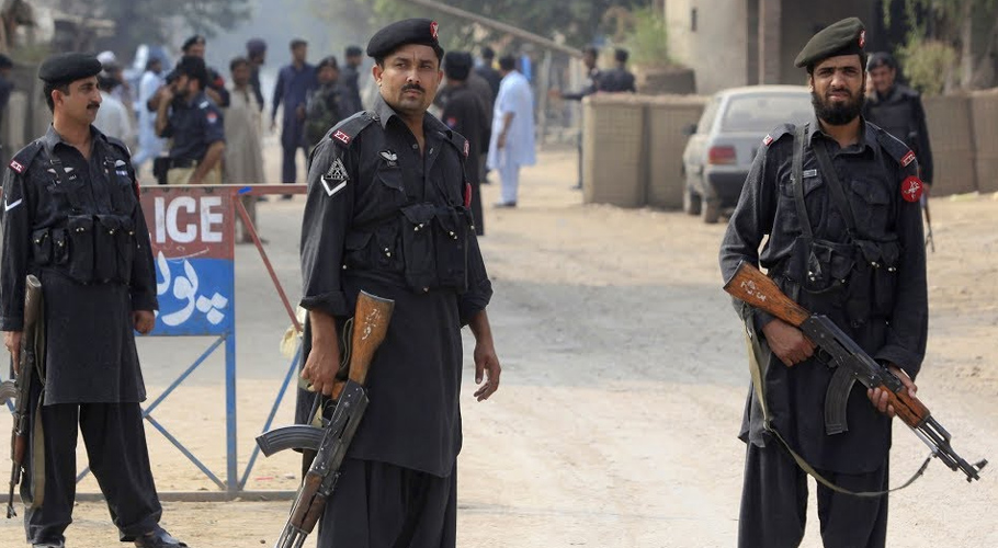ٹانک میں ایف سی کیمپ پر دہشت گردوں کا حملہ، 3 اہلکار شہید
