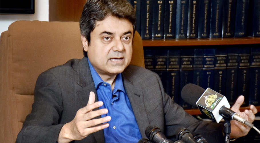 آئین اتحادیوں کو اپوزیشن سے ہاتھ ملانے سے نہیں روکتا۔فروغ نسیم