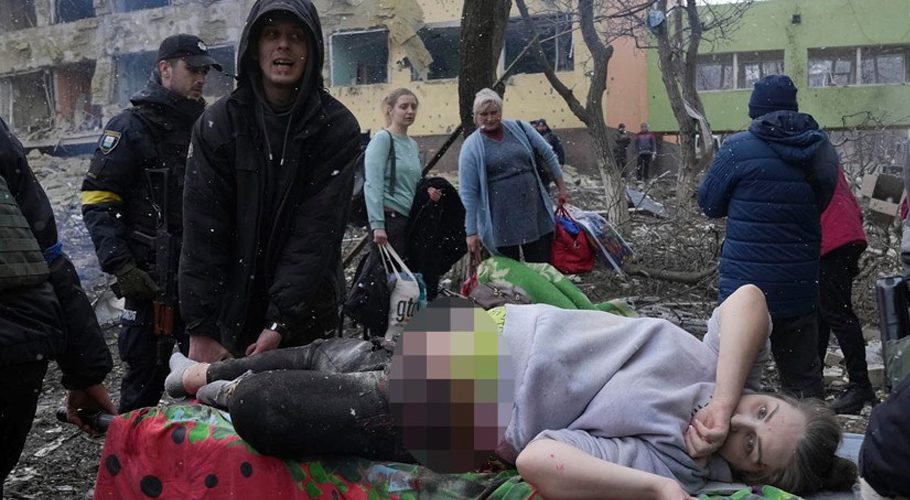 Pregnant woman dies in Ukraine hospital blast