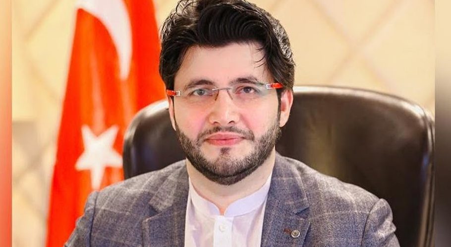 کیا جاوید آفریدی فٹ بال کلب چیلسی خریدنے والے ہیں؟