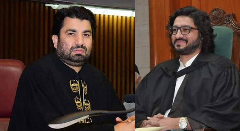 سوشل میڈیا پر قاسم سوری اور دوست مزاری کے مابین لفظی جنگ چھڑ گئی