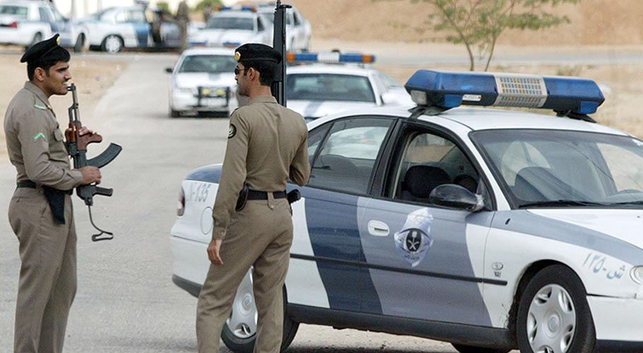 سعودی عرب، مسجد میں بھیک مانگنے پر دو پاکستانیوں سمیت چارغیر ملکی بے دخل