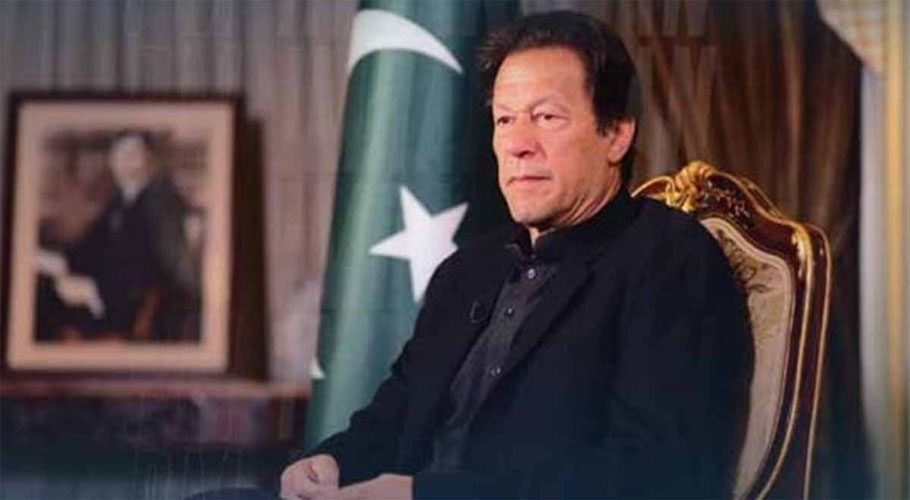 عدم اعتماد، استعفے یا کوئی نیا سرپرائز، پوری قوم کو آج عمران خان کے فیصلے کا انتظار