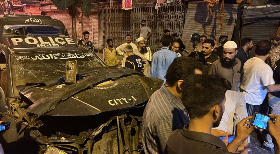 ایم اے جناح روڈ کاغذی بازار میں دھماکہ، خاتون جاں بحق، متعدد زخمی