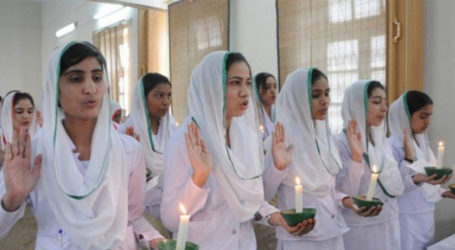 پاکستان سمیت دُنیا بھر میں نرسز کا عالمی دن آج منایا جارہا ہے