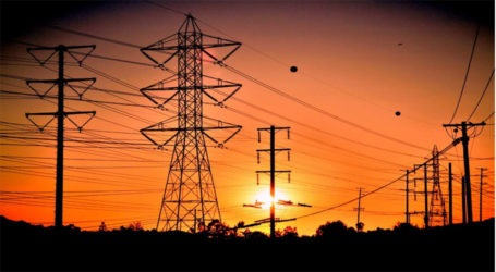 ملک بھر میں لوڈ شیڈنگ جاری، حکومت کی تکنیکی خرابی پر بجلی منقطع نہ کرنیکی ہدایت