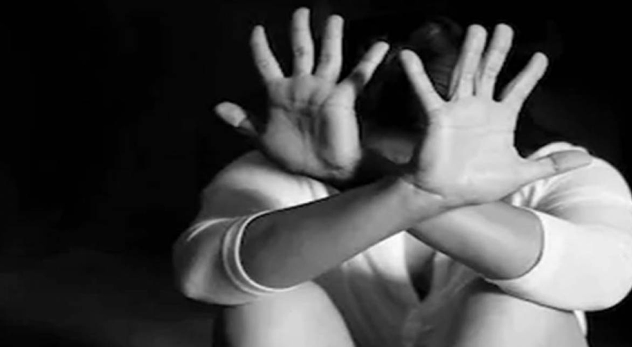 خواتین اور بچوں کے ساتھ زیادتی کے بڑھتے کیسز، پنجاب میں ایمرجنسی نافذ