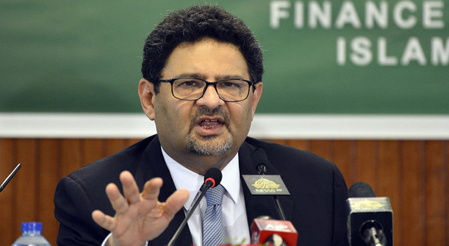 آئندہ چند ماہ میں حالات بہتر ہوں گے، مہنگائی میں کمی آئیگی، مفتاح اسماعیل