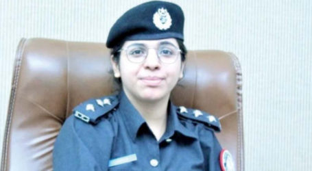 ڈاکٹر منیشا روپیتا، پہلی ہندو خاتون پولیس افسر کے منصب پر فائز ہوگئیں