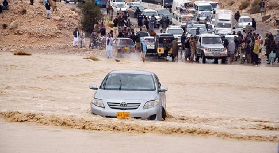 بلوچستان، بارش و سیلابی ریلوں سے تباہ کاریاں جاری، شاہراہیں ڈیم ٹوٹ پھوٹ کا شکار