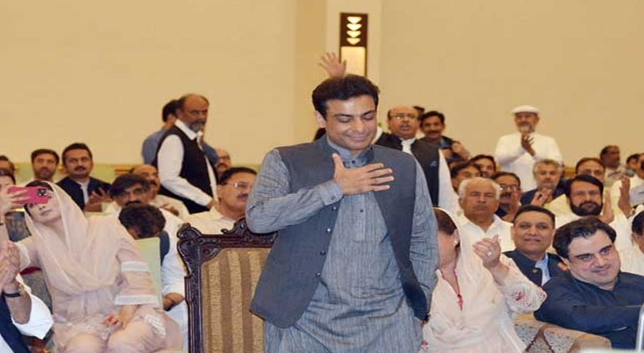 حمزہ شہباز شریف نے وزارتِ اعلیٰ کا حلف اٹھالیا