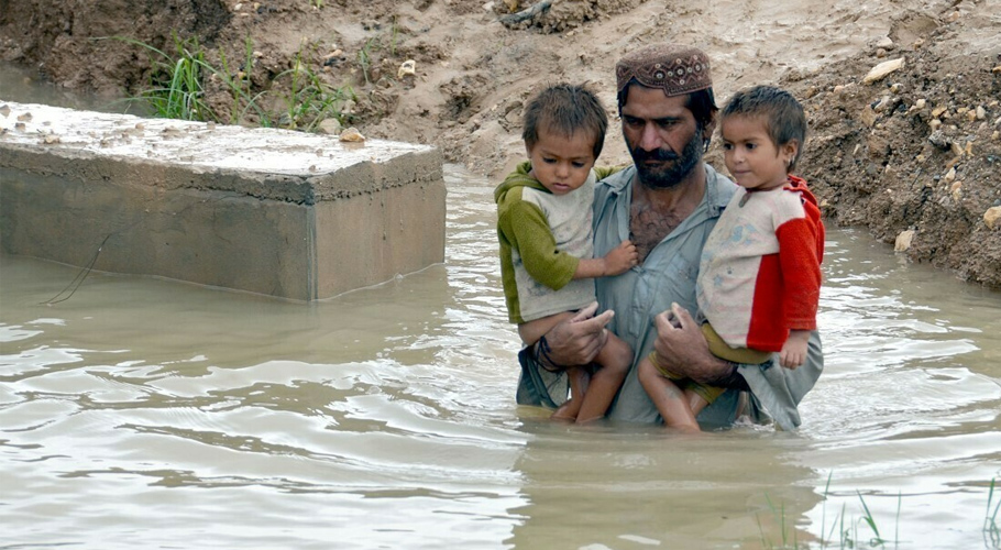 سندھ میں بارشوں اور سیلاب سے بڑے پیمانے پر تباہی، 263افراد جاں بحق