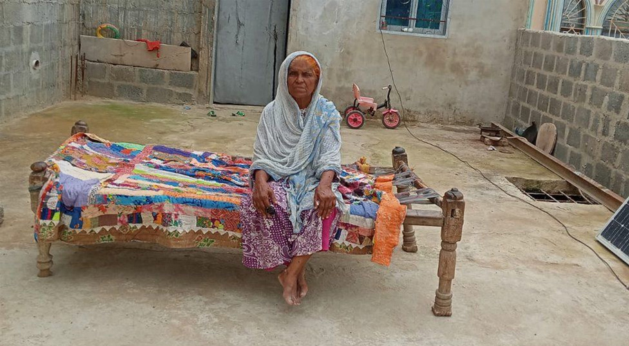 دبئی میں باورچی بننے کی امید، لاپتہ بھارتی خاتون 20 سال بعد پاکستان سے برآمد