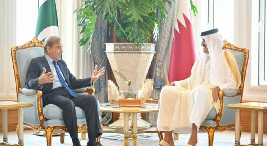 وزیراعظم شہباز شریف کی امیر قطر سے ملاقات، مختلف شعبوں میں تعاون کو فروغ دینے پر اتفاق