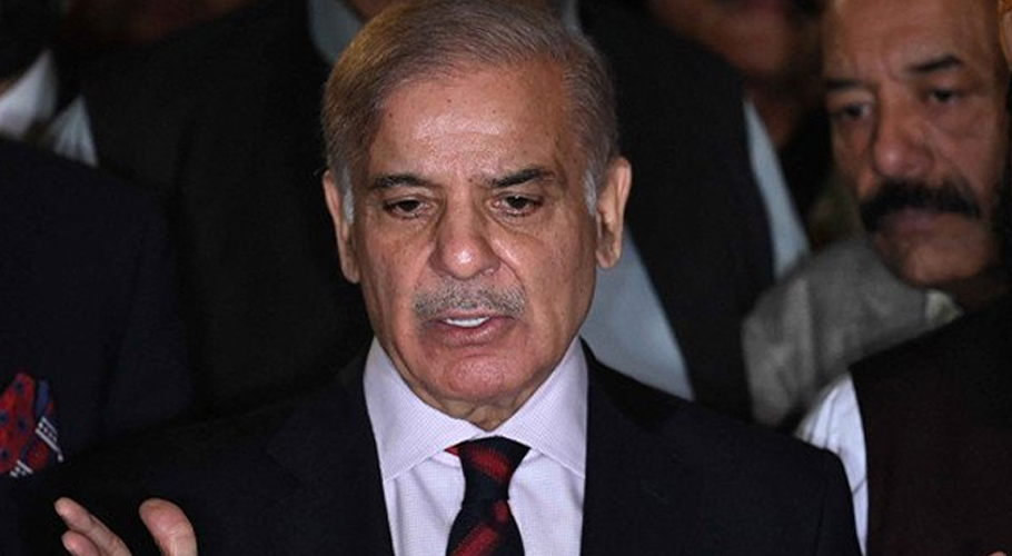 وزیر اعظم کی احسن اقبال کو نارووال اسپورٹس سٹی کیس میں بریت پر مبارکباد