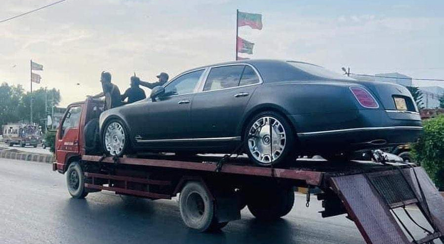 لندن سے چوری گاڑی کراچی میں برآمدگی سے قبل پاکستان کیسے پہنچی؟ حقائق سامنے آگئے