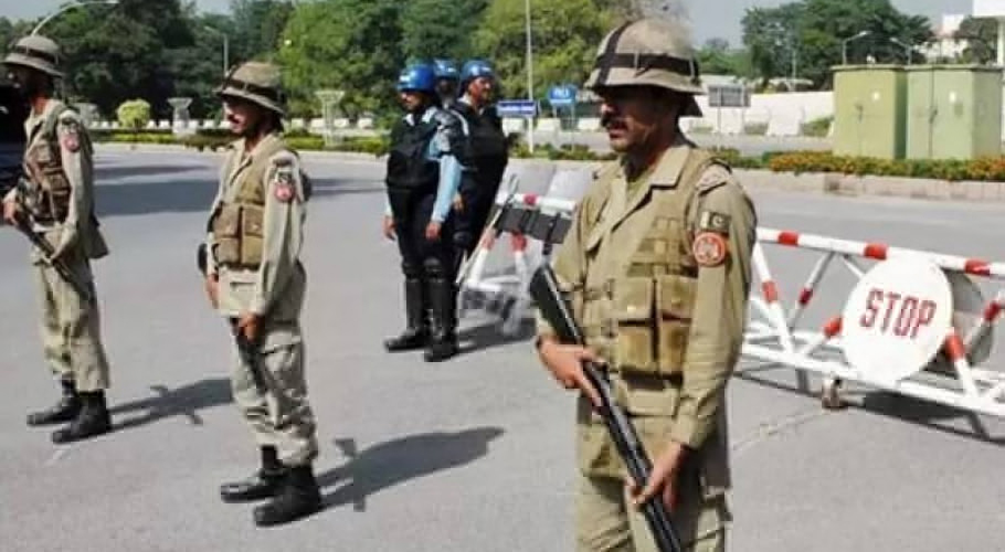 تحریک انصاف کا لانگ مارچ، ریڈزون میں فوج تعینات کرنے کا فیصلہ