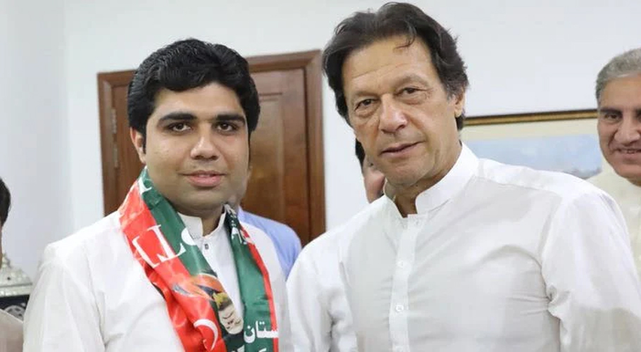 پی ٹی آئی کو بڑا دھچکا، خرم لغاری سمیت 5 اراکین اسمبلی کا پارٹی چھوڑنے کا اعلان