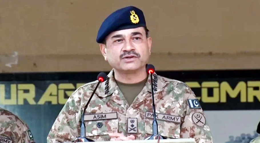 پاک فوج دہشت گردوں اور ان کے سہولت کاروں کا گٹھ جوڑ توڑے کیلئے پر عزم ہے، سپہ سالار