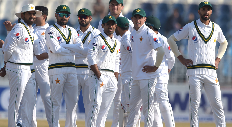 ٹیسٹ کرکٹ: پاکستانی ٹیم کیوں مسلسل ہار رہی ہے؟